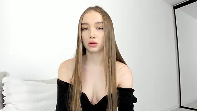 Sweet-bb online show from February 2026 05:55:02 PM