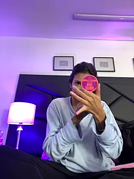 DeuxGold online show from November 2025 03:27:01 AM