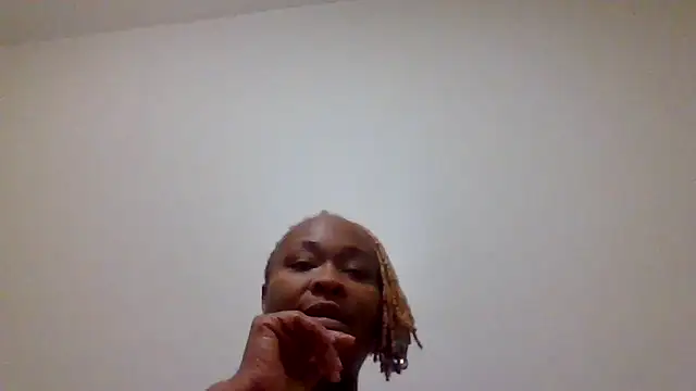 AllLeggs online show from December 2024 11:24:01 PM