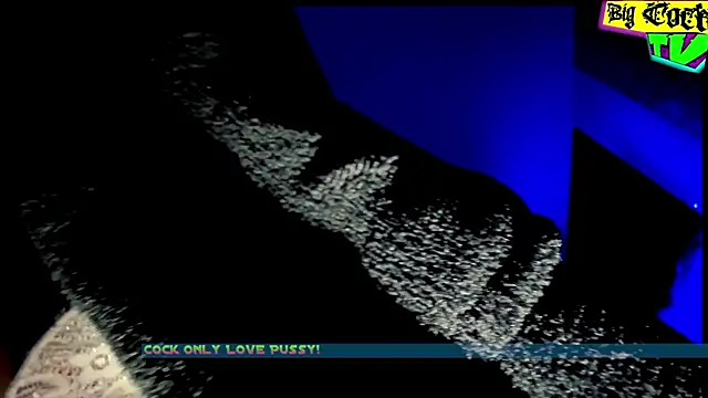 Snapshot of Deutscher_Gro8schwanz_88 chatting on December 2024 11:45:02 AM Deutscher Gro8schwanz 88 online show from December 2024 11:45:02 AM