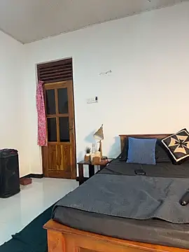 Cinderella-98 online show from March 2026 05:57:02 AM