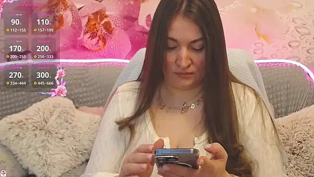 Snapshot of Nataly_cute chatting on February 2026 07:56:01 PM Nataly cute online show from February 2026 07:56:01 PM