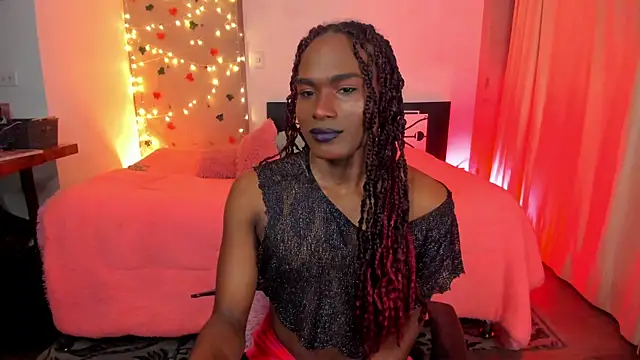 Snapshot of blackbarbietrans chatting on March 2025 12:05:02 AM blackbarbietrans online show from March 2025 12:05:02 AM