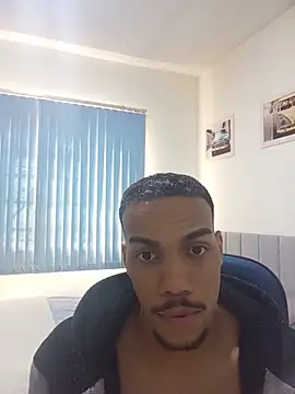 blackbaby101010 online show from May 2026 05:54:01 PM