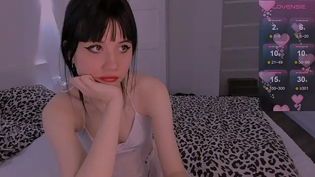 CoddleWeeper  online show from February 2025 01:26:02 PM