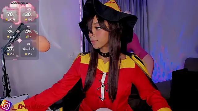 Miss freydis online show from October 2025 05:11:02 AM