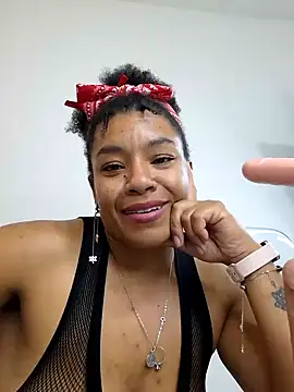 Selket11 online show from January 2025 01:52:01 PM