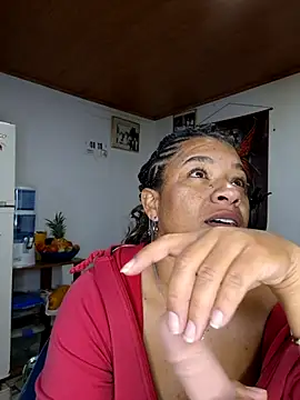 Selket11 online show from February 2025 01:33:02 PM