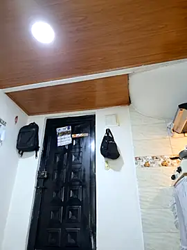 Selket11 online show from March 2025 03:34:01 PM