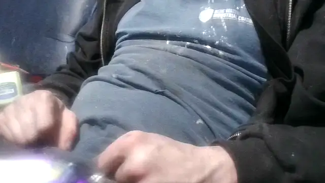 robeaulieu02 online show from January 2025 01:05:01 PM