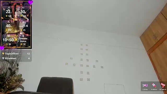 violetmontan online show from November 2025 03:00:01 PM