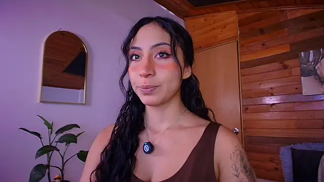 amber curly online show from July 2026 08:36:02 PM