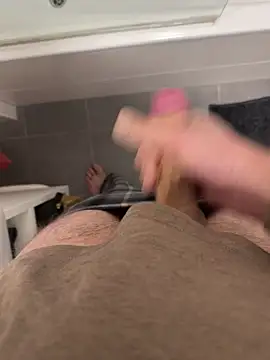 oneeight28 online show from April 2026 09:40:02 AM