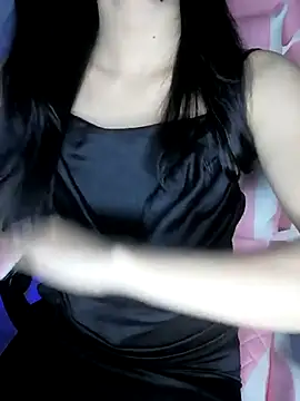 Snapshot of _Linez_ chatting on March 2025 05:28:01 PM  Linez  online show from March 2025 05:28:01 PM