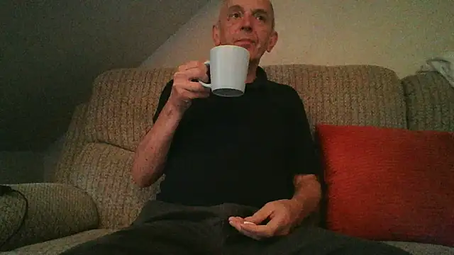 Snapshot of mr_english50 chatting on June 2026 04:57:01 AM mr english50 online show from June 2026 04:57:01 AM