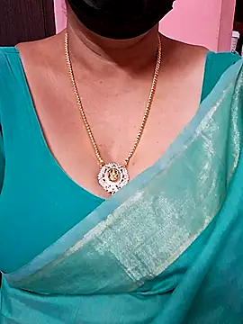 ananya956 online show from September 2025 10:59:02 AM