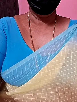 ananya956 online show from September 2025 04:01:02 PM