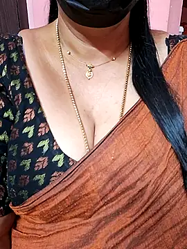 ananya956 online show from October 2025 03:09:02 AM