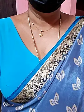 ananya956 online show from October 2025 09:48:02 PM