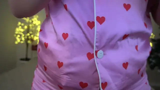 MagicPeachh  online show from January 2025 06:42:01 AM