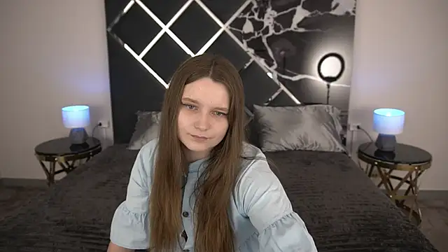 Snapshot of MagicPeachh_ chatting on June 2026 07:39:02 PM MagicPeachh online show from June 2026 07:39:02 PM