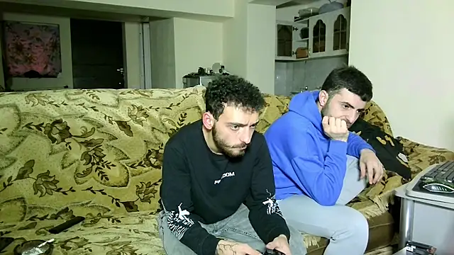 Snapshot of Barney_Tedd chatting on December 2024 12:05:02 PM Barney Tedd online show from December 2024 12:05:02 PM