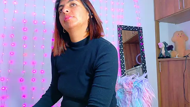 im anna  online show from January 2026 10:03:01 PM