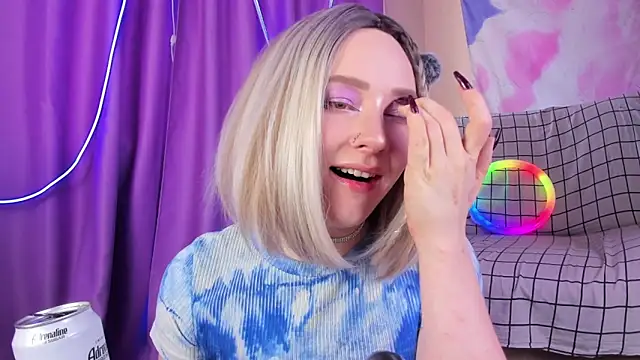 Lexy Lovy online show from September 2025 06:26:01 AM