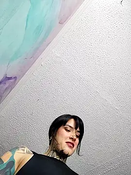 taaylor33 online show from October 2025 05:14:02 PM