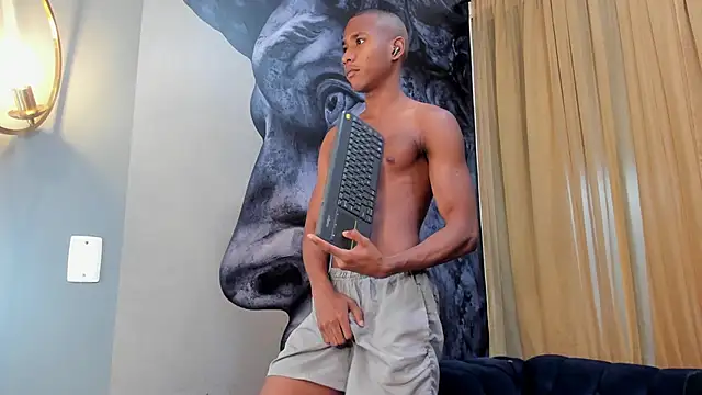 Snapshot of Ethan_Fox11 chatting on January 2025 02:13:01 PM Ethan Fox11 online show from January 2025 02:13:01 PM