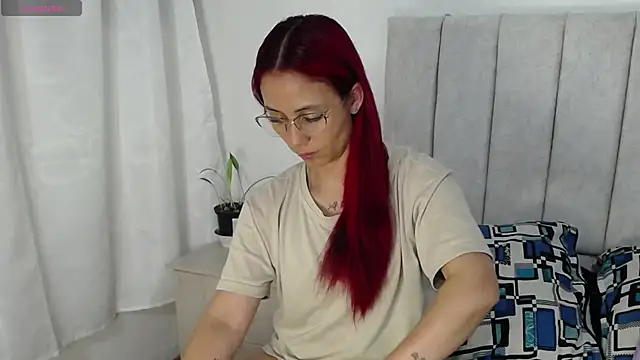 anny roberts online show from October 2025 03:36:02 AM