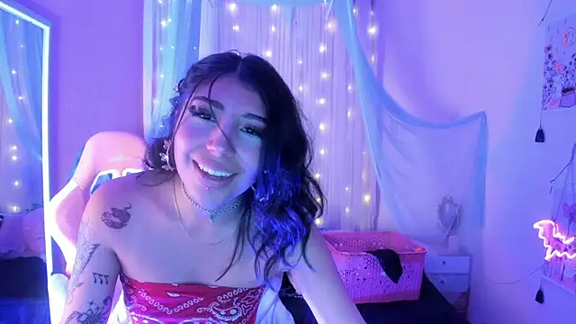 Snapshot of SheryLee chatting on December 2024 08:37:02 PM SheryLee online show from December 2024 08:37:02 PM