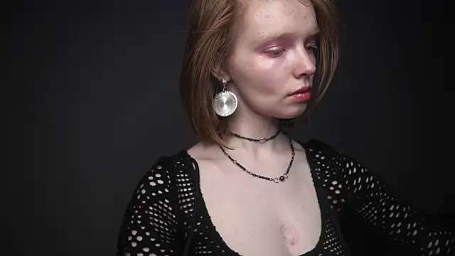 ginger hugs online show from February 2025 10:09:02 PM