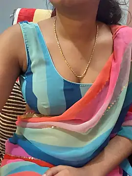 Spicy sari girl online show from January 2025 09:00:01 AM