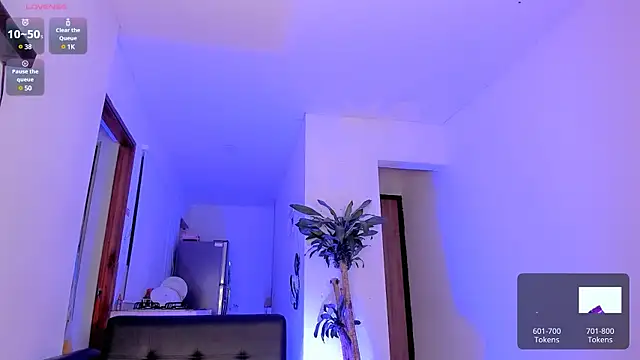 Snapshot of Pretty_Mariangel chatting on January 2025 07:49:02 AM Pretty Mariangel online show from January 2025 07:49:02 AM