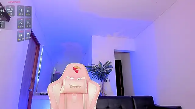 Snapshot of Pretty_Mariangel chatting on January 2025 12:30:01 PM Pretty Mariangel online show from January 2025 12:30:01 PM