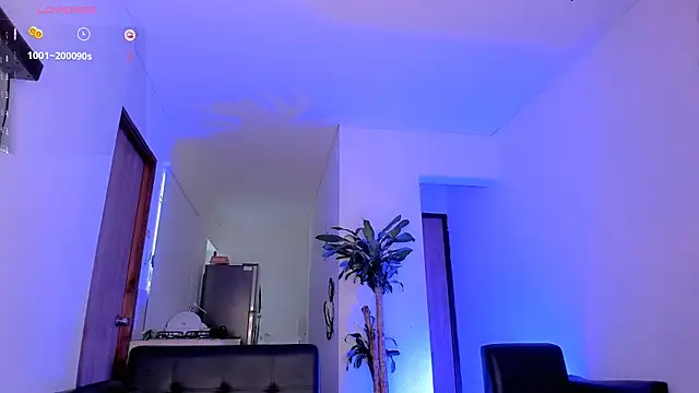 Snapshot of Pretty_Mariangel chatting on February 2025 01:16:02 PM Pretty Mariangel online show from February 2025 01:16:02 PM