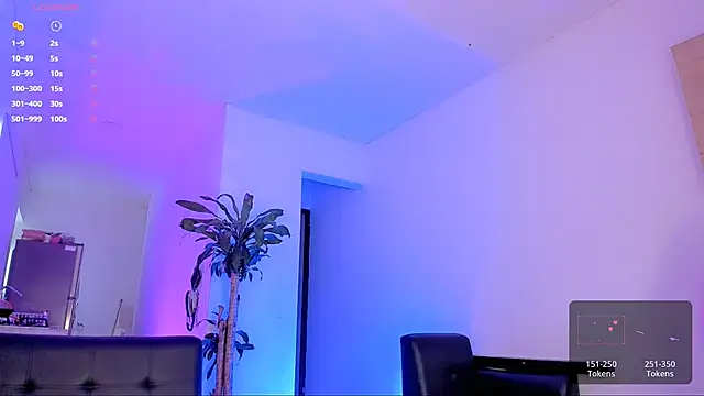 Snapshot of Pretty_Mariangel chatting on March 2025 01:24:01 PM Pretty Mariangel online show from March 2025 01:24:01 PM