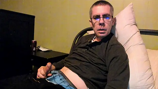 Snapshot of ImportantEquator0 chatting on November 2025 01:13:01 PM ImportantEquator0 online show from November 2025 01:13:01 PM