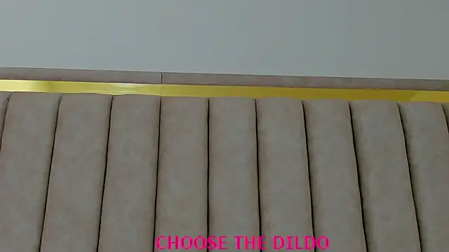 Snapshot of FreyaMoller chatting on October 2025 07:48:02 PM FreyaMoller online show from October 2025 07:48:02 PM