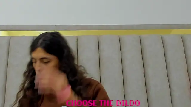 Snapshot of FreyaMoller chatting on November 2025 07:45:02 PM FreyaMoller online show from November 2025 07:45:02 PM