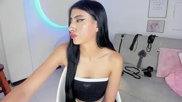 RACHEL EV online show from March 2025 04:32:01 AM