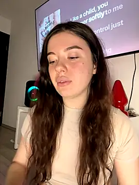 Kimi Ass online show from November 2025 01:21:02 PM