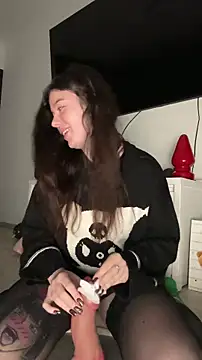 Kimi Ass online show from February 2026 12:10:02 PM