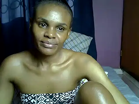 Queen petite  online show from October 2025 05:13:01 AM