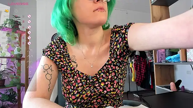 alisahug online show from March 2025 10:11:01 AM