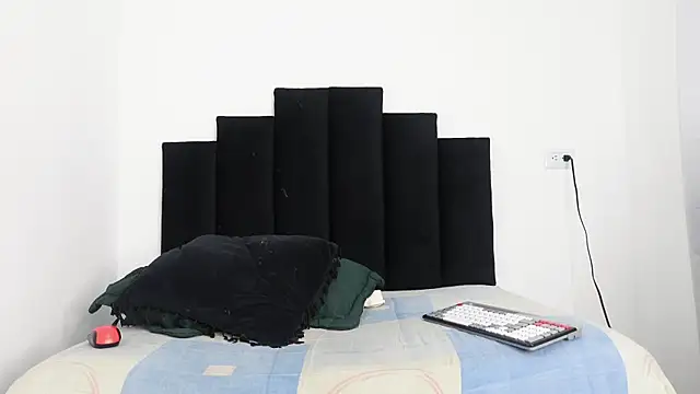 MarcoAlexLatino online show from March 2025 03:25:01 AM