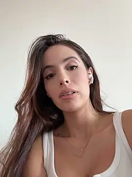 Snapshot of Amber_Rush_ chatting on September 2025 08:03:01 PM Amber Rush  online show from September 2025 08:03:01 PM