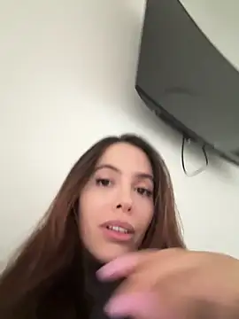 Snapshot of Amber_Rush_ chatting on October 2025 08:09:02 PM Amber Rush  online show from October 2025 08:09:02 PM