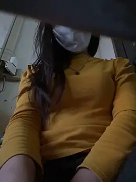 Tuongvy05 online show from December 2024 03:01:01 PM